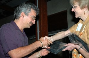 KPBS' Kenny Goldberg accepts his award.